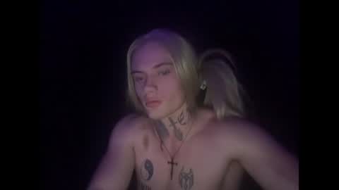 yourfallenangel02 online show from 28, 7, 2026