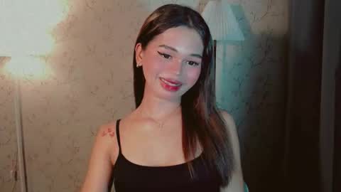 Snapshot of yourfavoratesunshine chatting on 18, 10, 2025 Sunshine online show from 18, 10, 2025