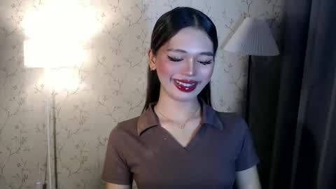 Snapshot of yourfavoratesunshine chatting on 25, 10, 2025 Sunshine online show from 25, 10, 2025