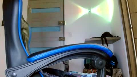 yourfavorite_bigclit online show from 7, 8, 2026