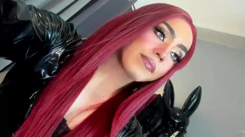 Snapshot of yourfiercemistress chatting on 19, 5, 2026 not into STINGY and CHEAP people online show from 19, 5, 2026