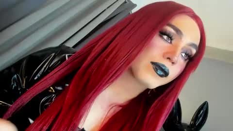 Snapshot of yourfiercemistress chatting on 22, 5, 2026 not into STINGY and CHEAP people online show from 22, 5, 2026