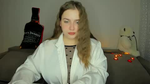 yourgem__ online show from 18, 2, 2025