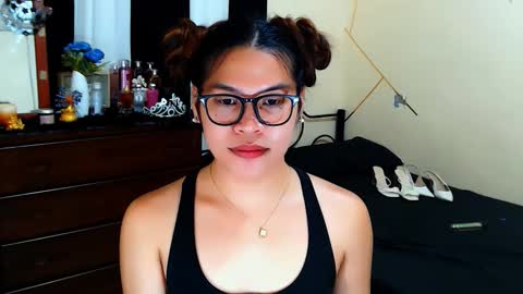 yourgoddesscruella online show from 15, 3, 2026