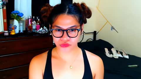 yourgoddesscruella online show from 22, 3, 2026