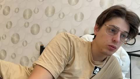 Chris online show from 10, 2, 2025