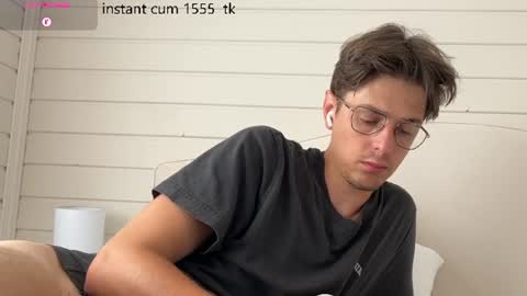Chris online show from 4, 7, 2026