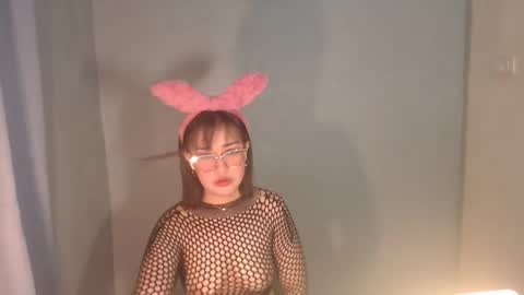 yourhotyash_ online show from 25, 4, 2026