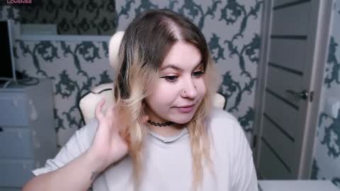 Snapshot of yourkarma_2_0 chatting on 6, 1, 2025 Karma online show from 6, 1, 2025