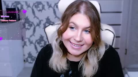 Snapshot of yourkarma_2_0 chatting on 17, 9, 2025 Karma online show from 17, 9, 2025