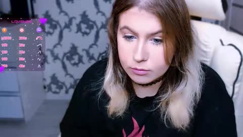 Snapshot of yourkarma_2_0 chatting on 21, 9, 2025 Karma online show from 21, 9, 2025