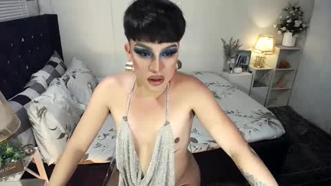 --               online show from 25, 11, 2025