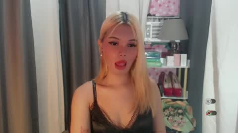 KYLIE MORE online show from 23, 6, 2026