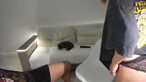 AJ online show from 12, 3, 2026