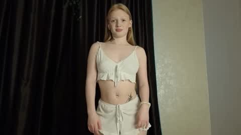 Snapshot of yourlovelyviki chatting on 19, 2, 2026 Mary online show from 19, 2, 2026