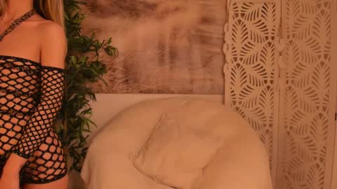 Sarah online show from 30, 1, 2025