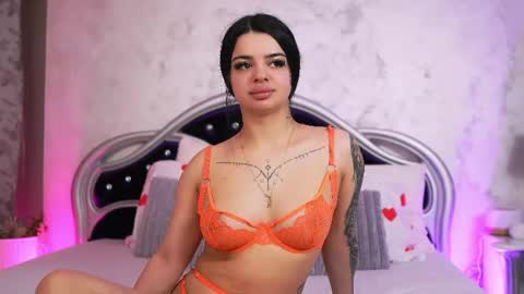 Snapshot of yournaughtyangel1 chatting on 3, 6, 2026 Alicia online show from 3, 6, 2026