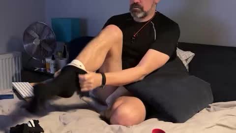 Snapshot of yournewfavourite chatting on 14, 2, 2026 newcastle72 online show from 14, 2, 2026