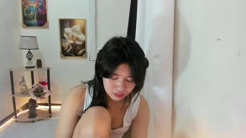 Trish online show from 28, 2, 2025