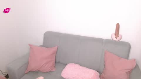Snapshot of yourprivateslut chatting on 18, 6, 2026 yourprivateslut online show from 18, 6, 2026