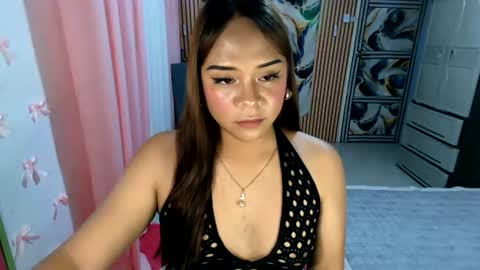Snapshot of yourqueen_kaye chatting on 8, 8, 2026 kaye online show from 8, 8, 2026