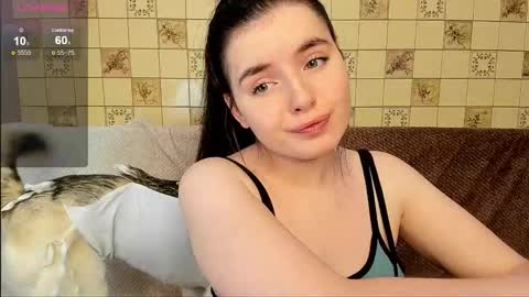 Snapshot of yourraccoon chatting on 6, 11, 2025 Jenny online show from 6, 11, 2025