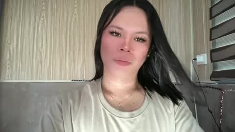 Snapshot of yourseductive_jem chatting on 16, 6, 2026 yourseductive_jem online show from 16, 6, 2026