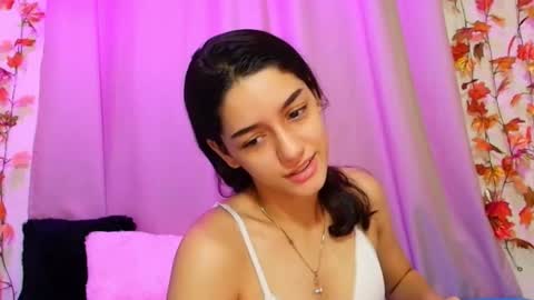 Snapshot of yoursexy18lover chatting on 2, 12, 2025 Lina and roberth online show from 2, 12, 2025