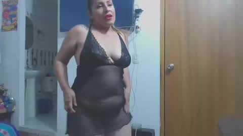 yoursexymature2024 online show from 3, 2, 2025