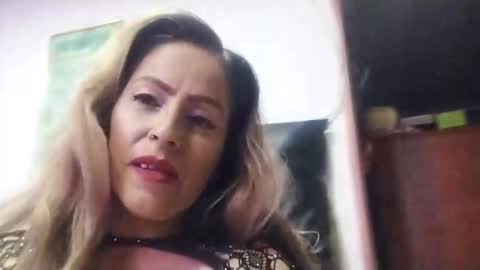 yoursexymature2024 online show from 9, 3, 2025