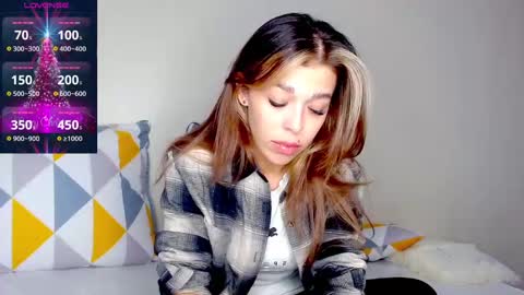 Snapshot of yoursoul_mila chatting on 12, 1, 2025 yoursoul_mila online show from 12, 1, 2025