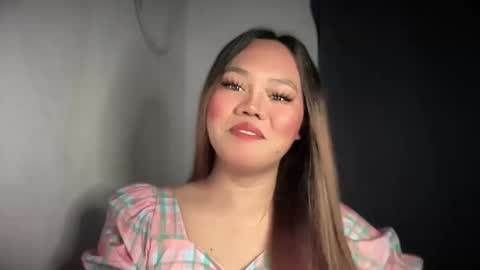 Snapshot of yourspecialgirl_rhea chatting on 17, 12, 2025 yourspecialgirl_rhea online show from 17, 12, 2025