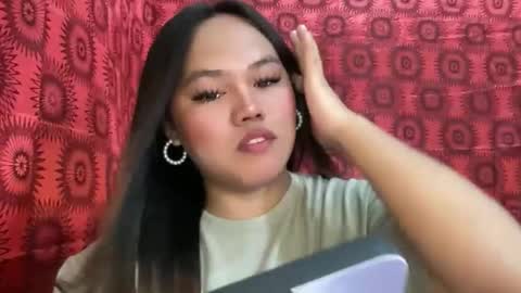 yourspecialgirl_rhea online show from 8, 5, 2026