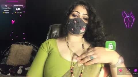 Snapshot of yourss_preethy chatting on 27, 10, 2025 preethy online show from 27, 10, 2025