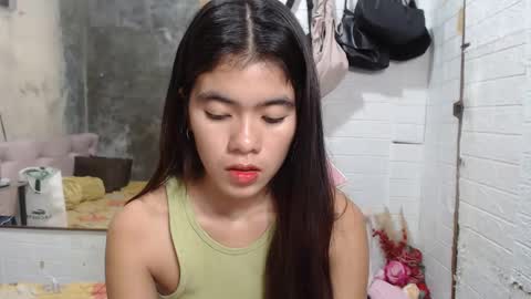 Snapshot of yoursweet_asian20 chatting on 27, 12, 2024 Maddie online show from 27, 12, 2024