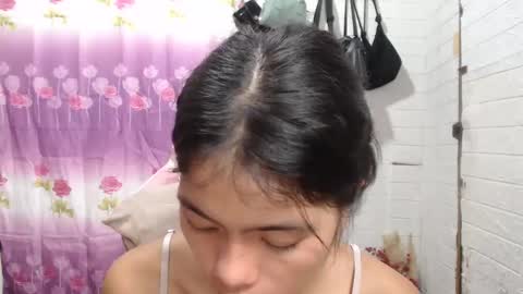 Snapshot of yoursweet_asian20 chatting on 21, 2, 2025 Maddie online show from 21, 2, 2025