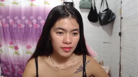 Snapshot of yoursweet_asian20 chatting on 6, 3, 2025 Maddie online show from 6, 3, 2025