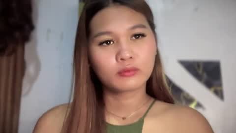 yoursweetgirl_zia online show from 13, 6, 2026
