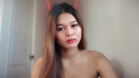 yoursweetgirl_zia online show from 26, 7, 2026