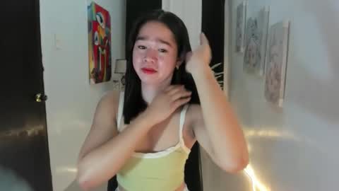 yourtinybunny online show from 23, 10, 2025