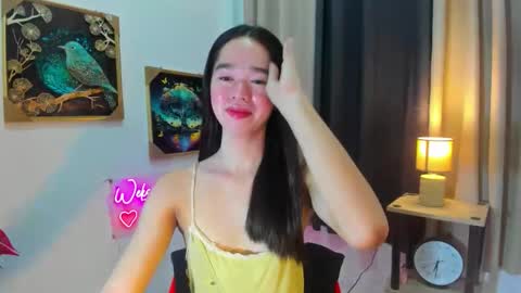 yourtinybunny online show from 24, 4, 2026