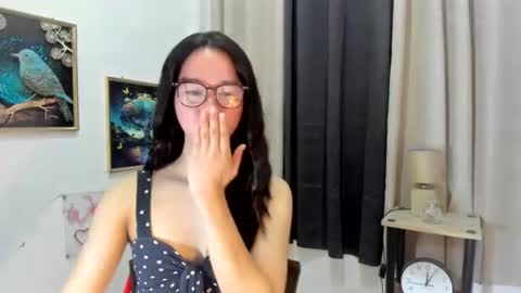 Snapshot of yourtinybunny chatting on 3, 7, 2026 yourtinybunny online show from 3, 7, 2026