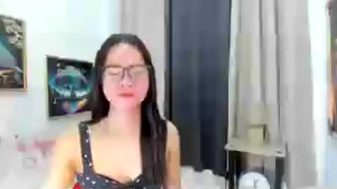 Snapshot of yourtinybunny chatting on 28, 7, 2026 yourtinybunny online show from 28, 7, 2026