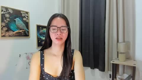 Snapshot of yourtinybunny chatting on 4, 8, 2026 yourtinybunny online show from 4, 8, 2026