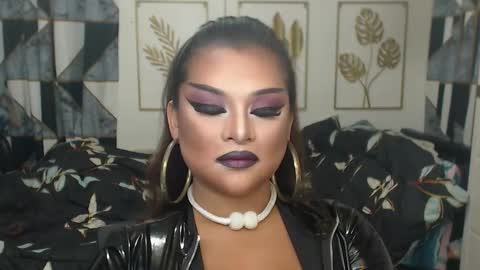 Snapshot of yourtrannyqueenxxx chatting on 14, 9, 2025 Anastacia Grey  online show from 14, 9, 2025