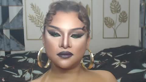 Snapshot of yourtrannyqueenxxx chatting on 10, 5, 2026 Anastacia Grey online show from 10, 5, 2026