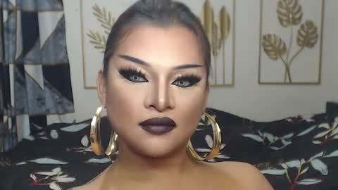 Snapshot of yourtrannyqueenxxx chatting on 13, 6, 2026 Anastacia Grey online show from 13, 6, 2026