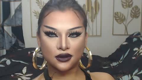 Snapshot of yourtrannyqueenxxx chatting on 14, 6, 2026 Anastacia Grey online show from 14, 6, 2026