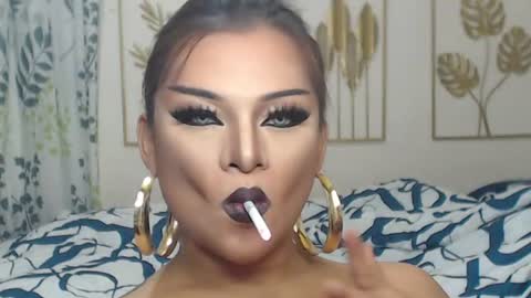 Snapshot of yourtrannyqueenxxx chatting on 23, 6, 2026 Anastacia Grey online show from 23, 6, 2026
