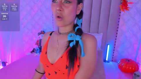 Val online show from 22, 10, 2025